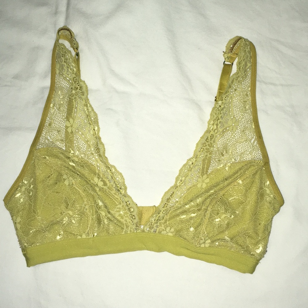 Naja Adriana Bralette